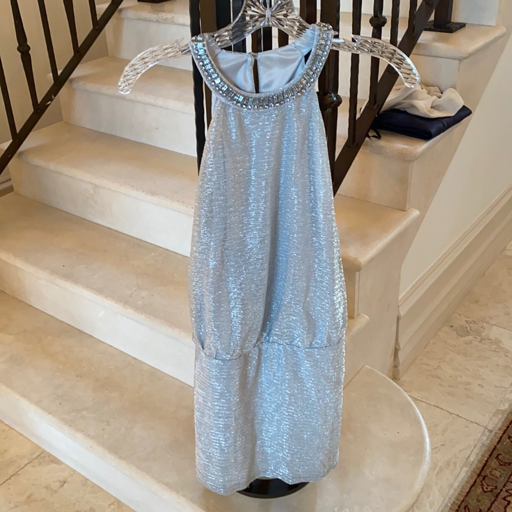 One box with 5 dresses sizes S/XS